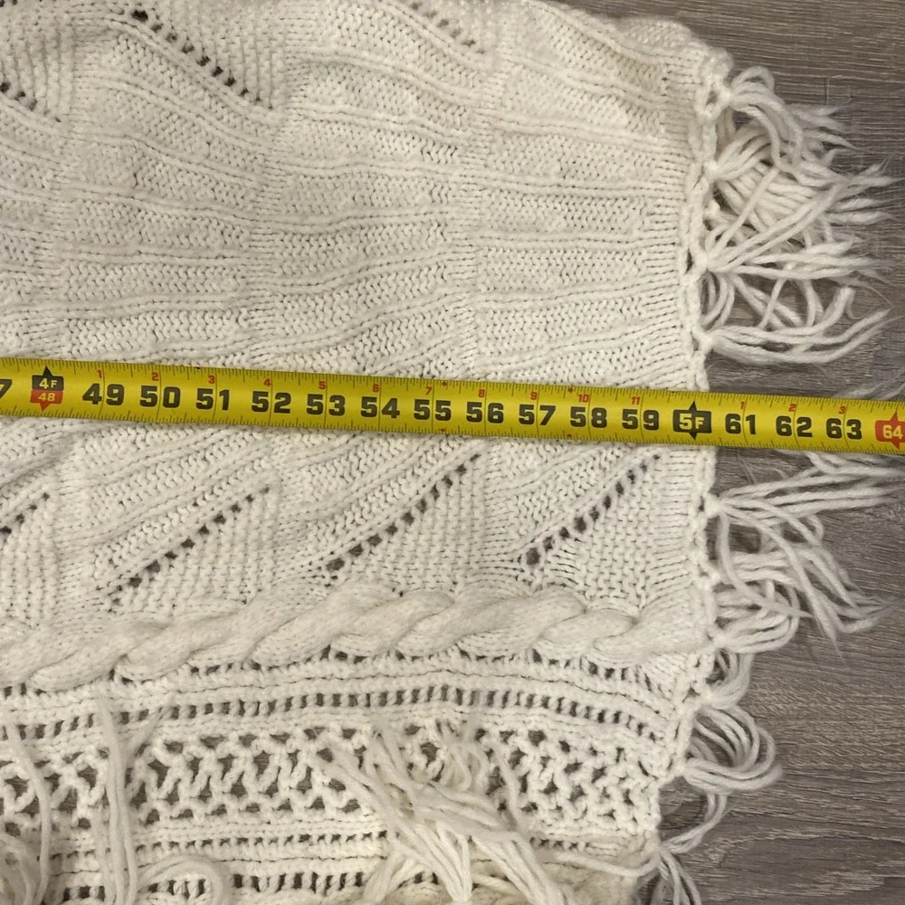 VTG Hand Knit Ivory White Afghan Popcorn‎ Vine Lace Cable Stitch Fringe